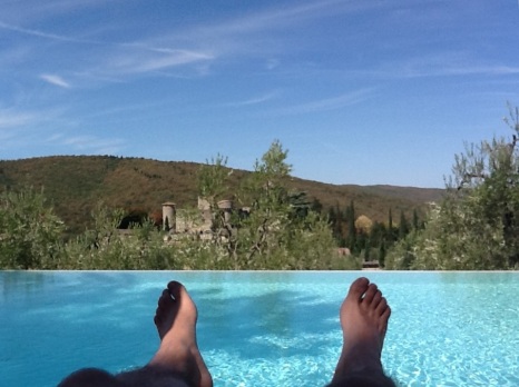 tuscany chainti feet infinity pool